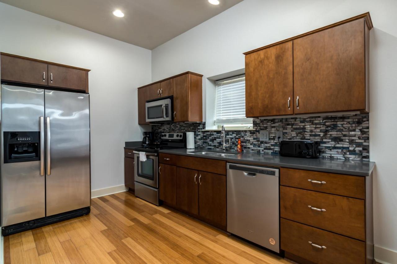 Amazing Downtown Location For Groups! Villa Little Rock Exterior photo